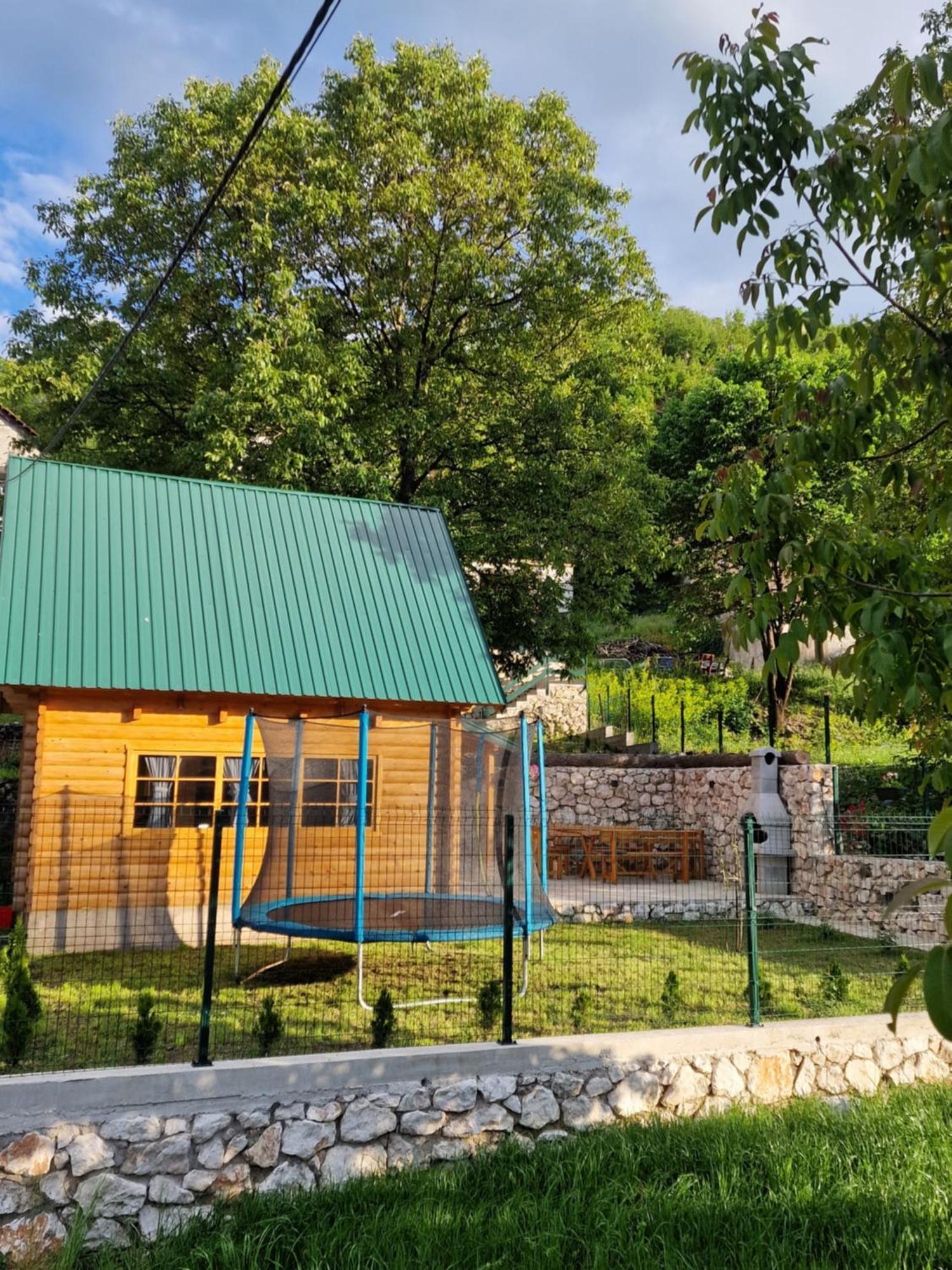 Brvnara Ricki Villa Cetinje Buitenkant foto