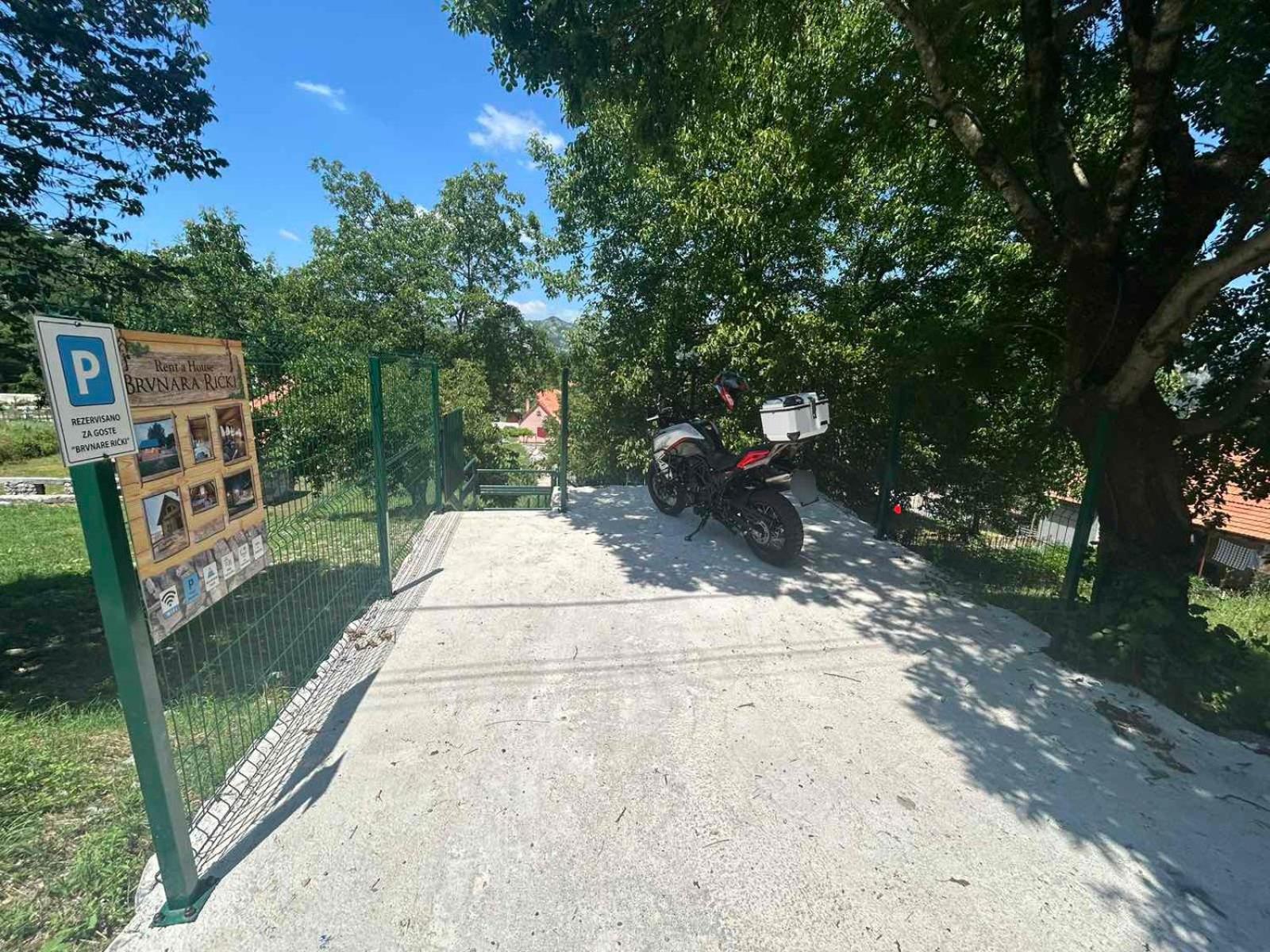Brvnara Ricki Villa Cetinje Buitenkant foto